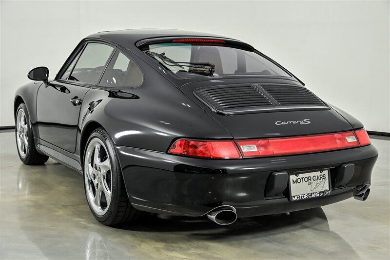 Used 1997 Porsche 911 Carrera RWD image 7