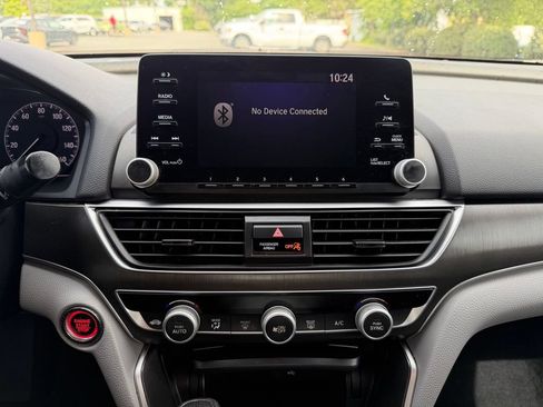 Used 2019 Honda Accord LX image 17