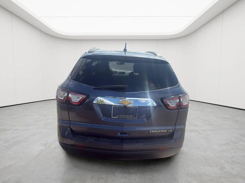 Used 2013 Chevrolet Traverse LS FWD image 5