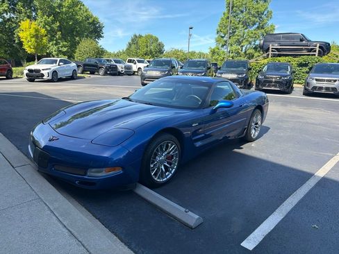 Used 2002 Chevrolet Corvette Z06 w/ Memory Pkg RWD image 1