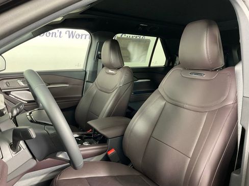 New 2026 Ford Explorer Platinum RWD image 14