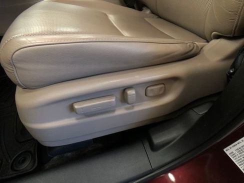 Used 2017 Honda Ridgeline RTL-T image 11