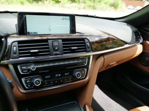 Used 2016 BMW 435i Convertible RWD image 11