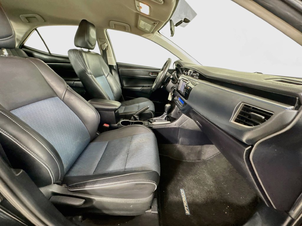 Used 2015 Toyota Corolla S FWD image 31