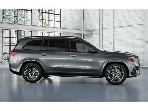 New 2026 Mercedes-Benz GLS 450 4MATIC image 15