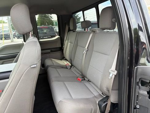 Used 2019 Ford F150 XLT w/ Equipment Group 302A Luxury AWD/4WD image 44