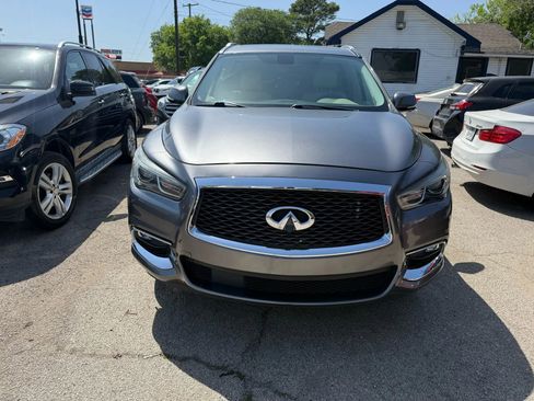 Used 2018 INFINITI QX60 FWD w/ Premium Plus Package image 2