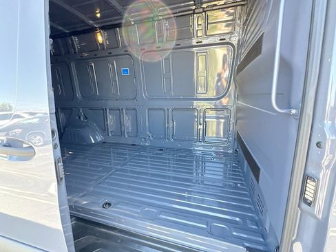 New 2025 Mercedes-Benz Sprinter 2500 image 26