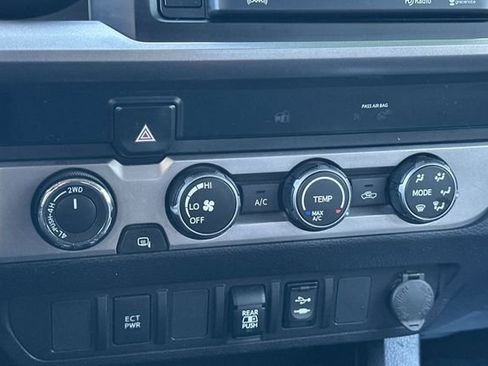 Certified 2019 Toyota Tacoma SR5 image 22