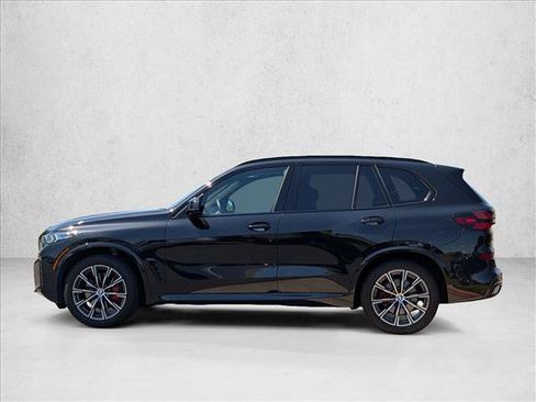 Certified 2024 BMW X5 xDrive40i w/ M Sport Package AWD/4WD image 8