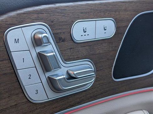 Certified 2025 Mercedes-Benz GLE 450e 4MATIC image 18