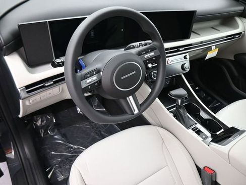 New 2026 Hyundai Tucson SEL image 15