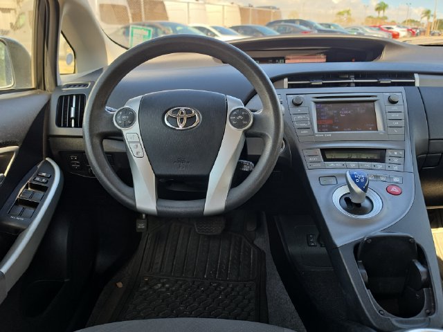 Used 2012 Toyota Prius Prime Plug-In Hybrid FWD image 8