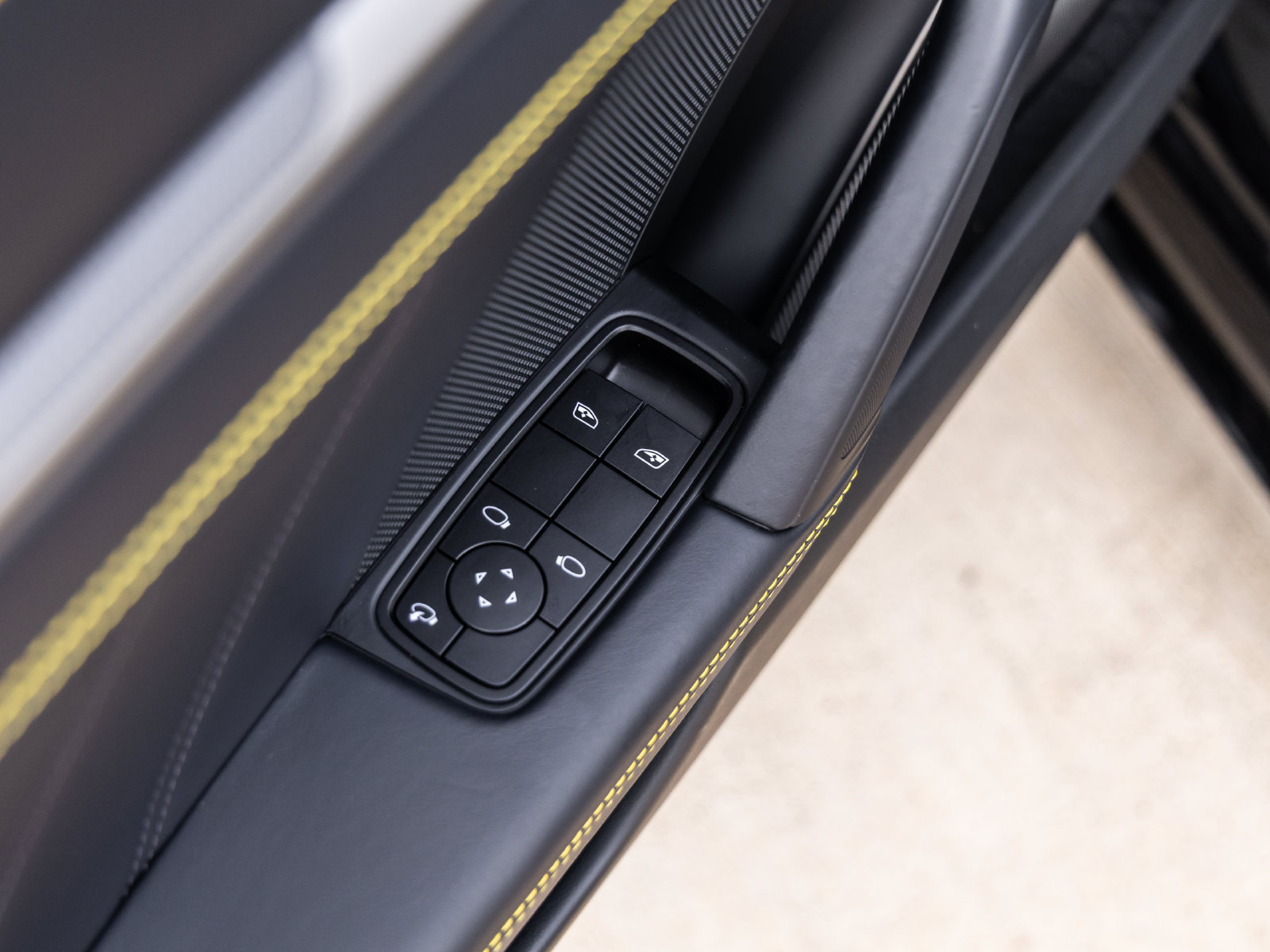 Certified 2026 Porsche 911 Turbo S AWD/4WD image 33