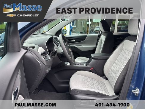 Used 2024 Chevrolet Equinox LS w/ LS Convenience Package AWD/4WD image 17
