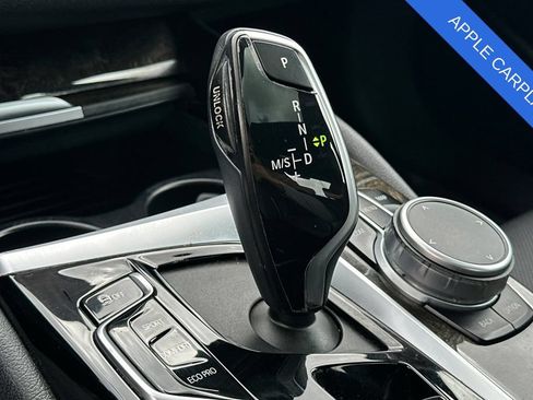 Used 2022 BMW 530i w/ Convenience Package RWD image 24
