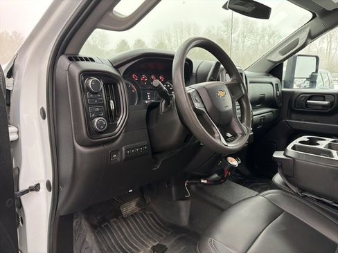 Used 2020 Chevrolet Silverado 2500 W/T w/ WT Convenience Package image 13