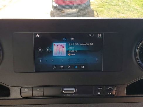 Used 2021 Mercedes-Benz Sprinter 144 Cargo image 27