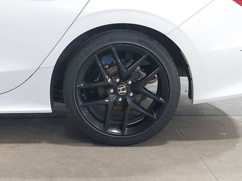 Used 2023 Honda Civic Sport image 32
