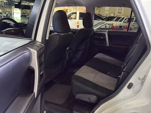Used 2018 Toyota 4Runner SR5 RWD image 21