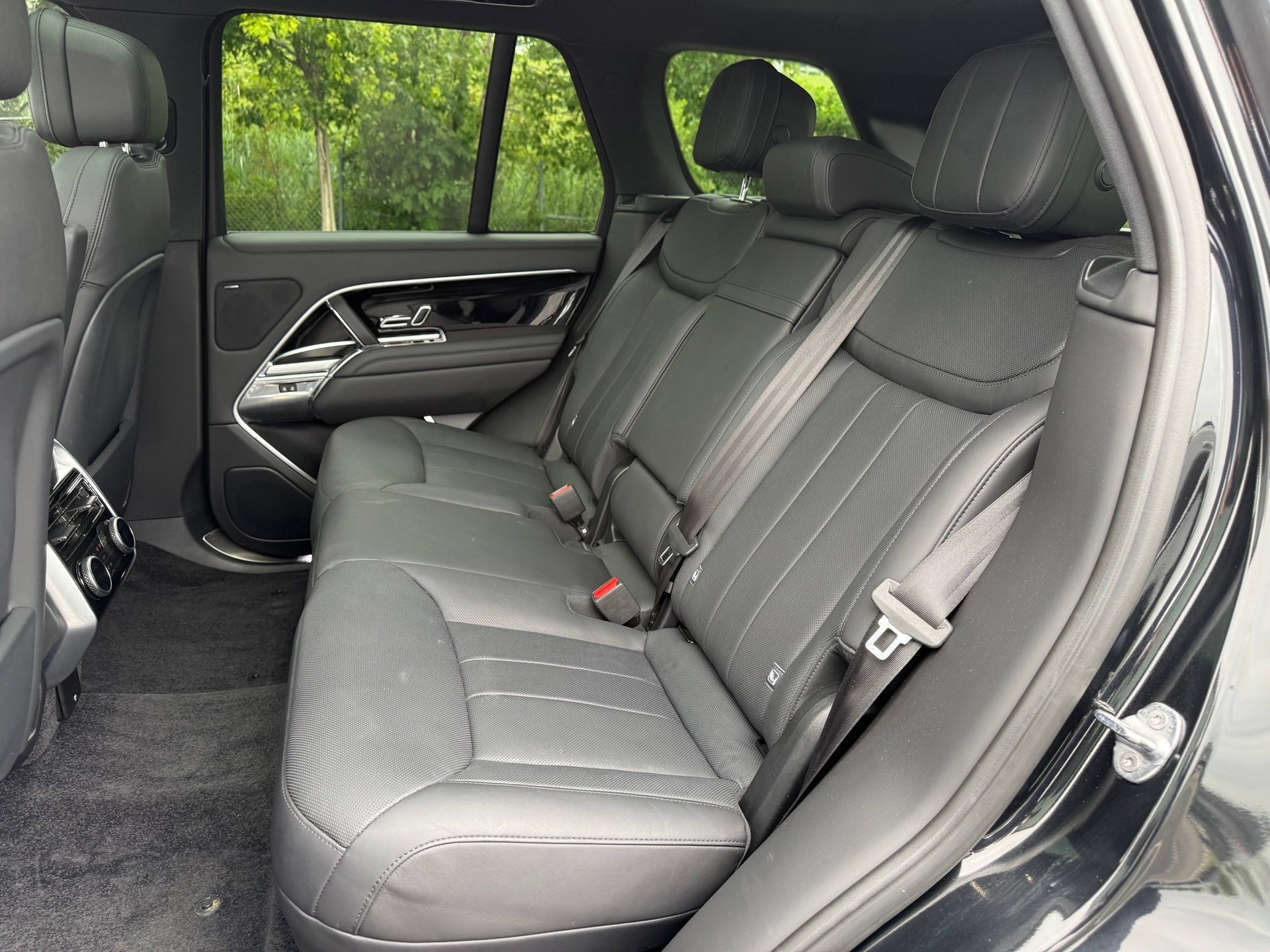 Certified 2023 Land Rover Range Rover SE AWD/4WD image 21