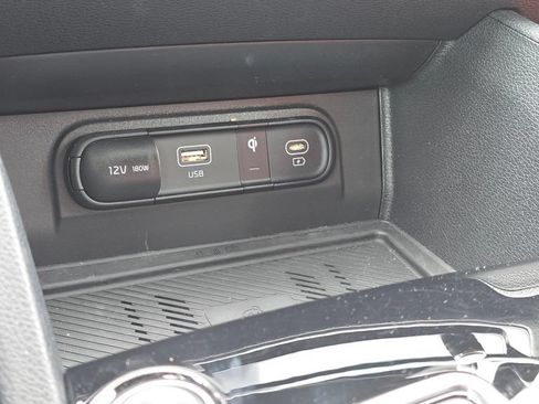 Certified 2025 Kia Sportage SX FWD image 35