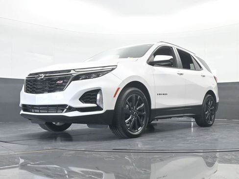 Used 2023 Chevrolet Equinox RS image 57