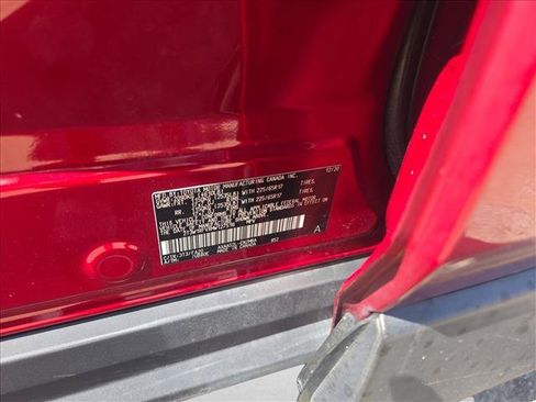 Used 2021 Toyota RAV4 XLE w/ Convenience Package FWD image 25