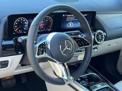 New 2026 Mercedes-Benz GLA 250 GLA 250 image 14