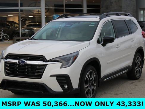 Used 2026 Subaru Ascent Limited image 1