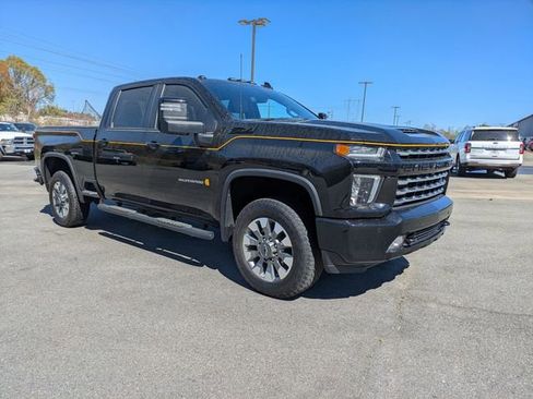 Used 2022 Chevrolet Silverado 2500 LTZ w/ Carhartt Edition AWD/4WD image 2