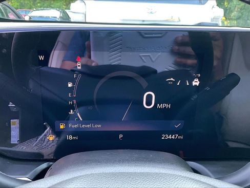 Used 2024 Buick Encore GX Avenir w/ Avenir Technology Package FWD image 24