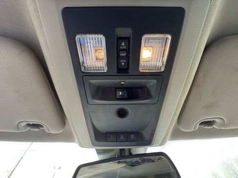 Used 2014 RAM 3500 Laramie w/ Convenience Group image 19