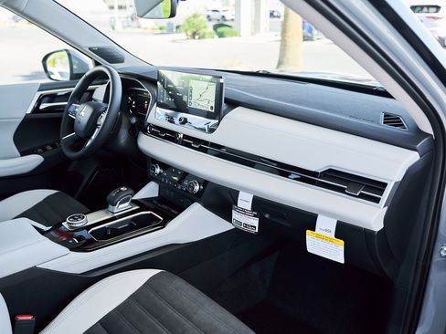 New 2026 Mitsubishi Outlander SE image 26