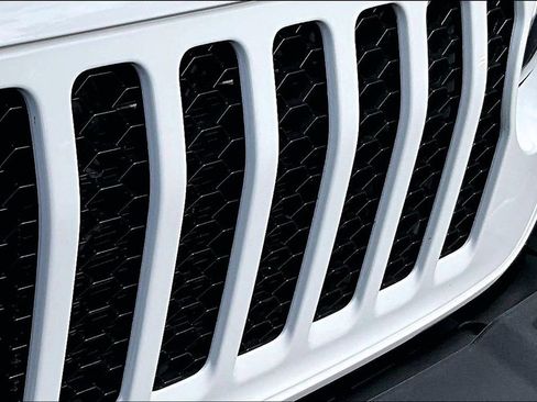 Used 2024 Jeep Wrangler Sport S image 31