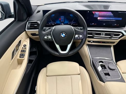 Used 2023 BMW 330i Sedan w/ Parking Assistance Package RWD image 10