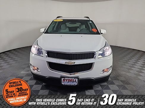 Used 2010 Chevrolet Traverse LT w/ Personal Connectivity Package image 3