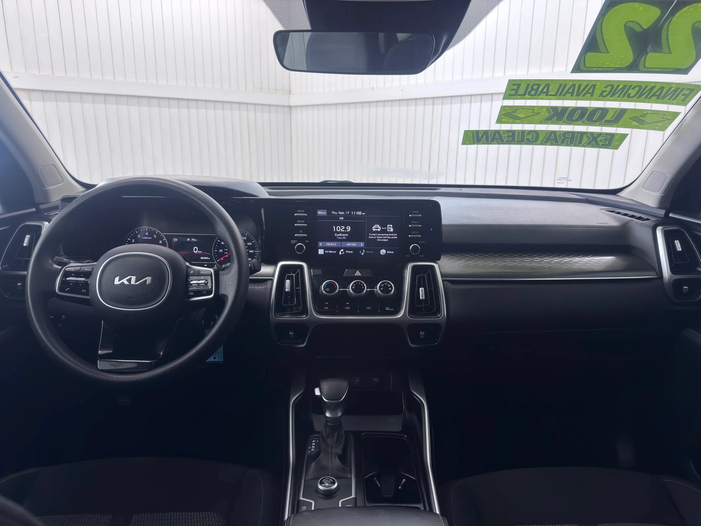 Used 2021 Kia Sorento LX FWD image 18