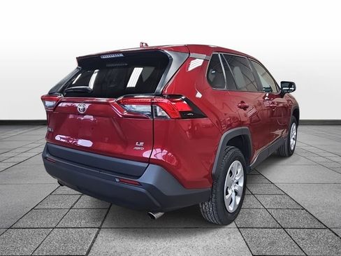 Used 2024 Toyota RAV4 LE image 5