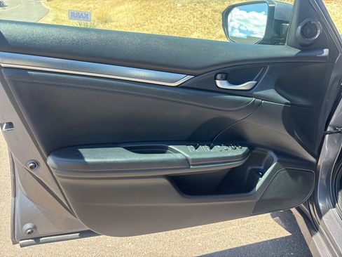 Used 2016 Honda Civic EX-L image 11