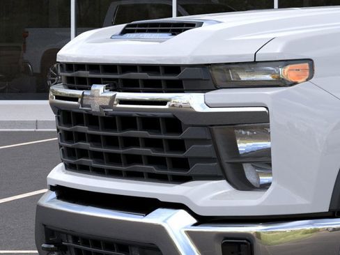 New 2026 Chevrolet Silverado 3500 LT image 13