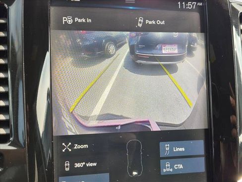 Used 2017 Volvo XC90 T6 Momentum w/ Vision Package AWD/4WD image 12