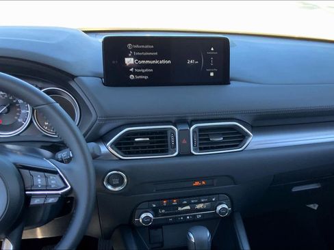 New 2025 MAZDA CX-5 AWD 2.5 S w/ Preferred Package image 6