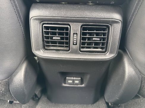 Used 2024 Toyota RAV4 Adventure image 39