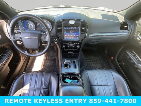 Used 2014 Chrysler 300 S AWD/4WD image 8