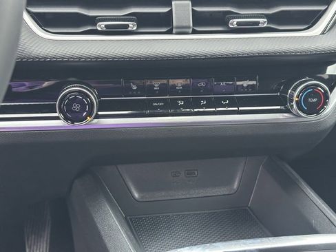 New 2026 Chevrolet Equinox LT w/ Safety and Technology Package image 11