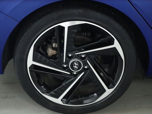 Used 2023 Hyundai Elantra N Line image 12