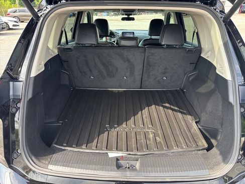 Used 2025 Nissan Rogue SV AWD/4WD image 26
