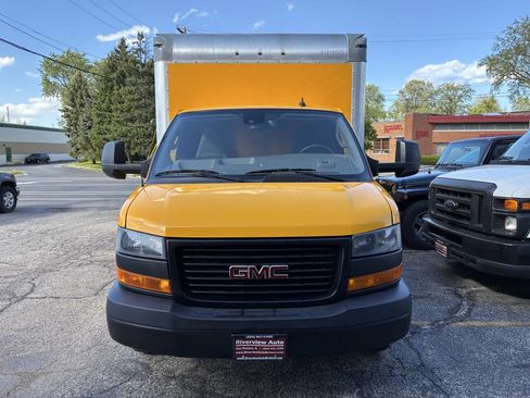 Used 2021 GMC Savana 3500 Extended w/ Power Convenience Package RWD image 7