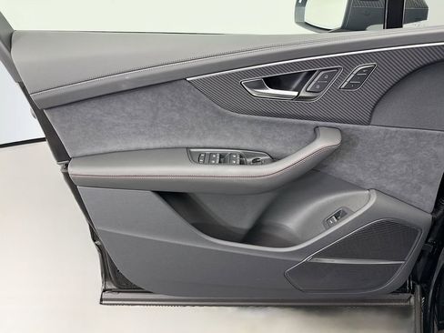 New 2026 Audi SQ7 Prestige image 23